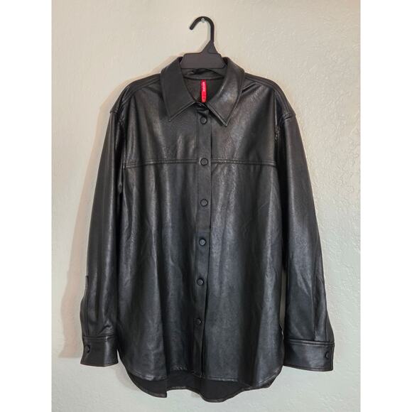 SPANX Women's Leather Like Oversized Shacket Size Medium Black Button Front- NEW - Picture 2 of 11